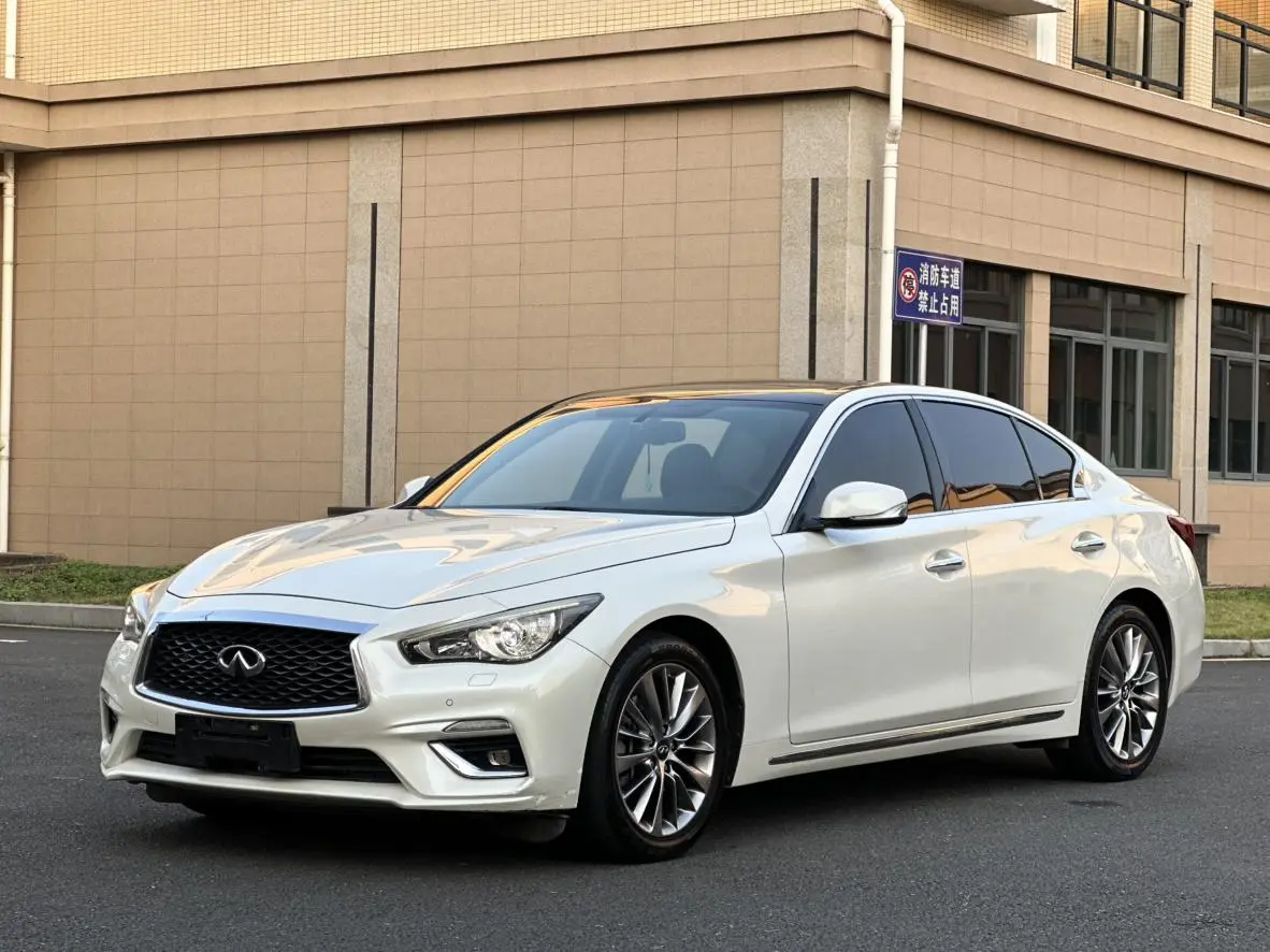 Infiniti Q50L 2018 2.0T China VI