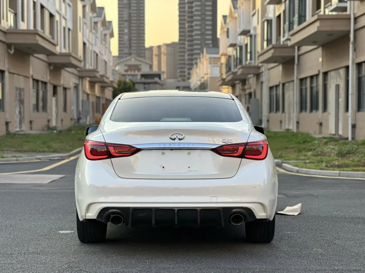 Infiniti Q50L 2018 2.0T China VI