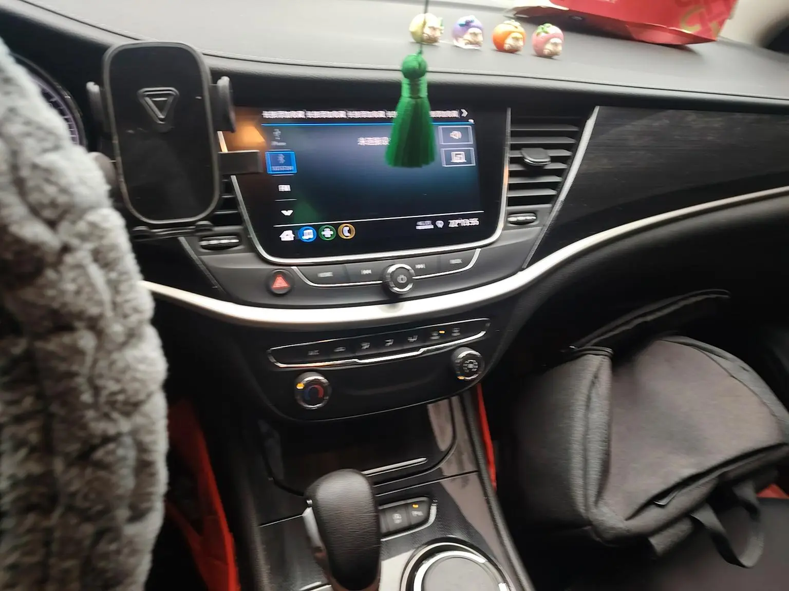 Buick Verano 2020 Sedan 20T CVT Leading