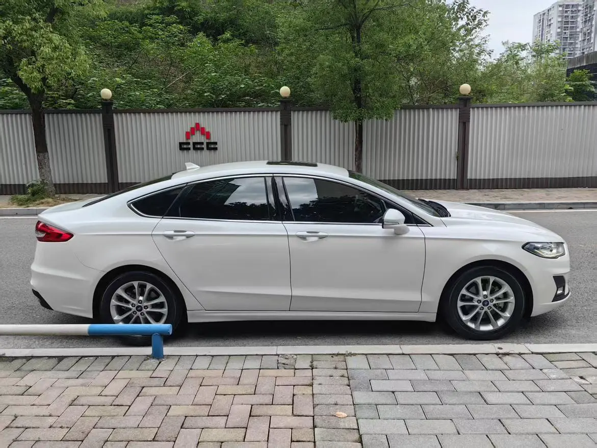 Ford Mondeo 2020 EcoBoost 180 Fashion