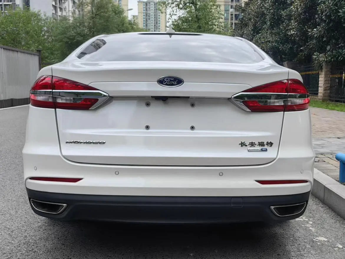 Ford Mondeo 2020 EcoBoost 180 Fashion