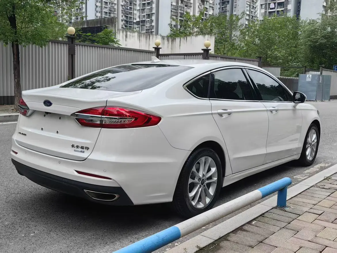 Ford Mondeo 2020 EcoBoost 180 Fashion