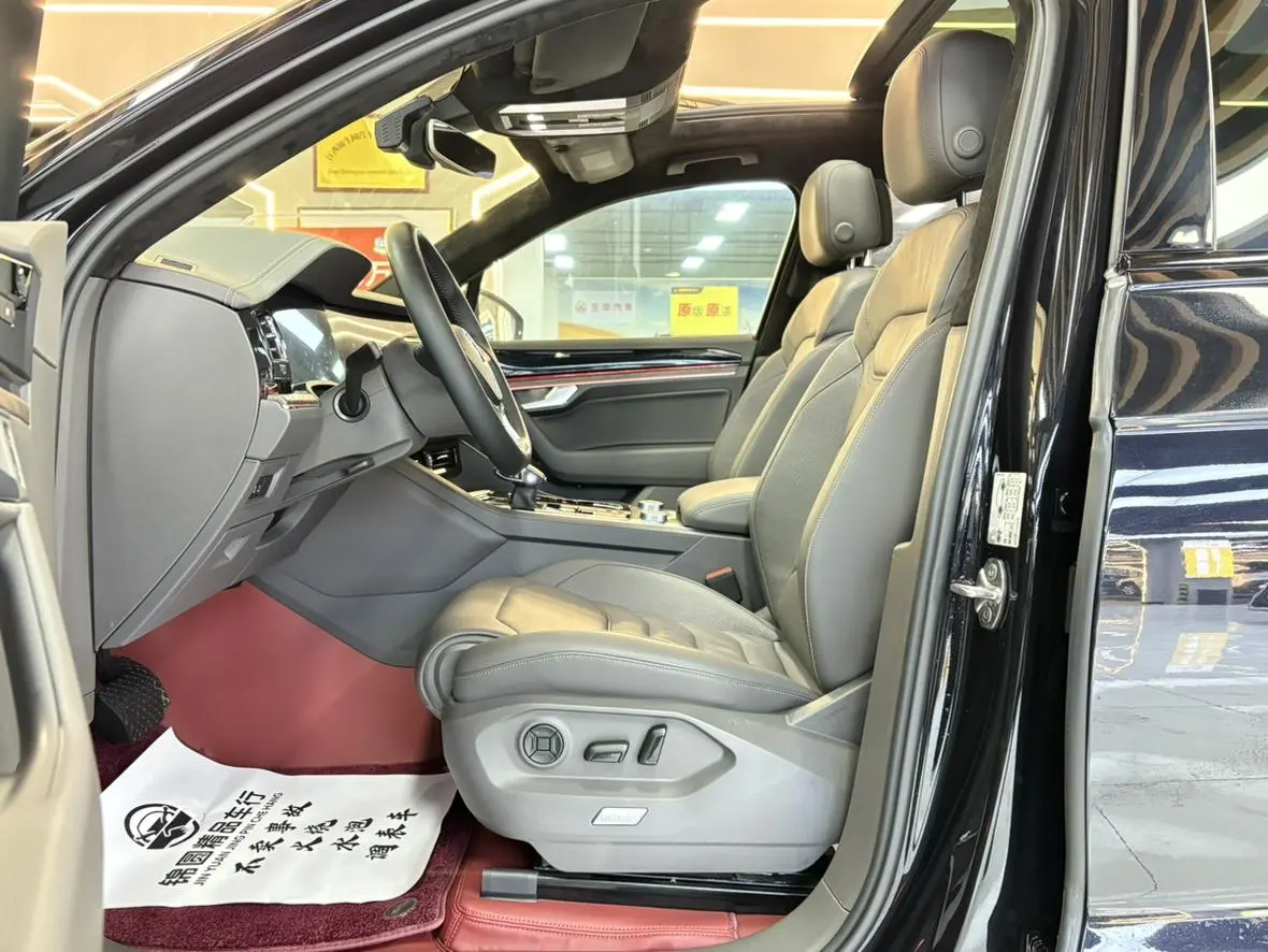 Volkswagen Touareg 2019 3.0TSI Sharp China VI