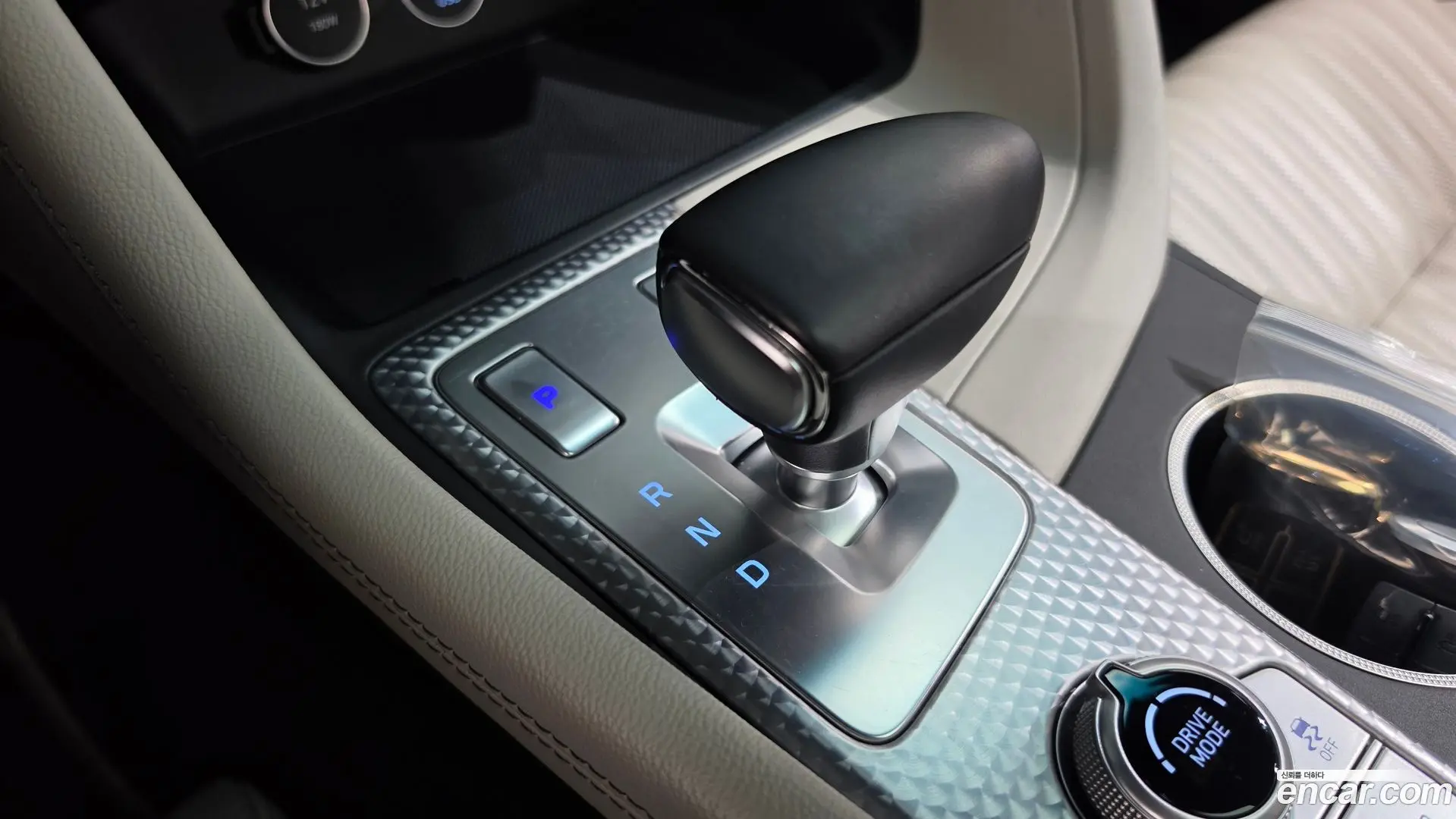 Genesis G70 Gasoline 2.0T 2WD