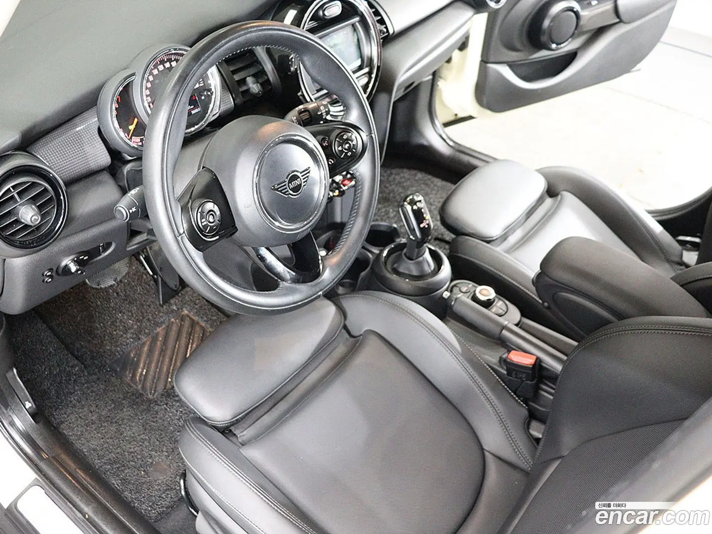Mini Cooper 5Door Standard