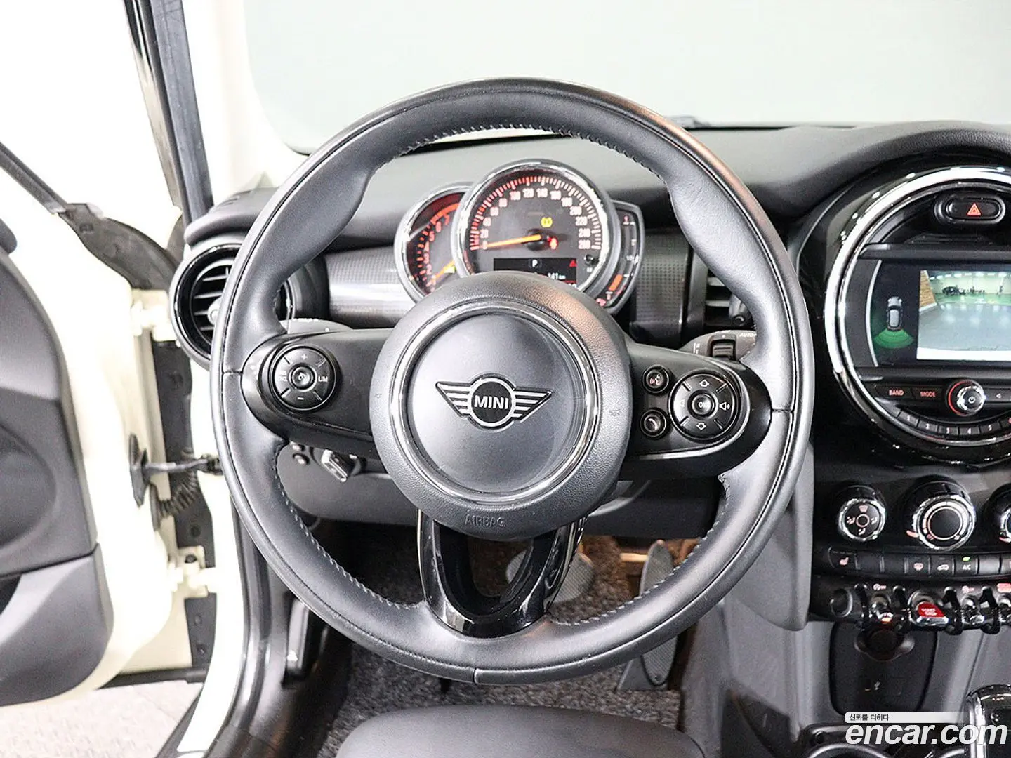 Mini Cooper 5Door Standard