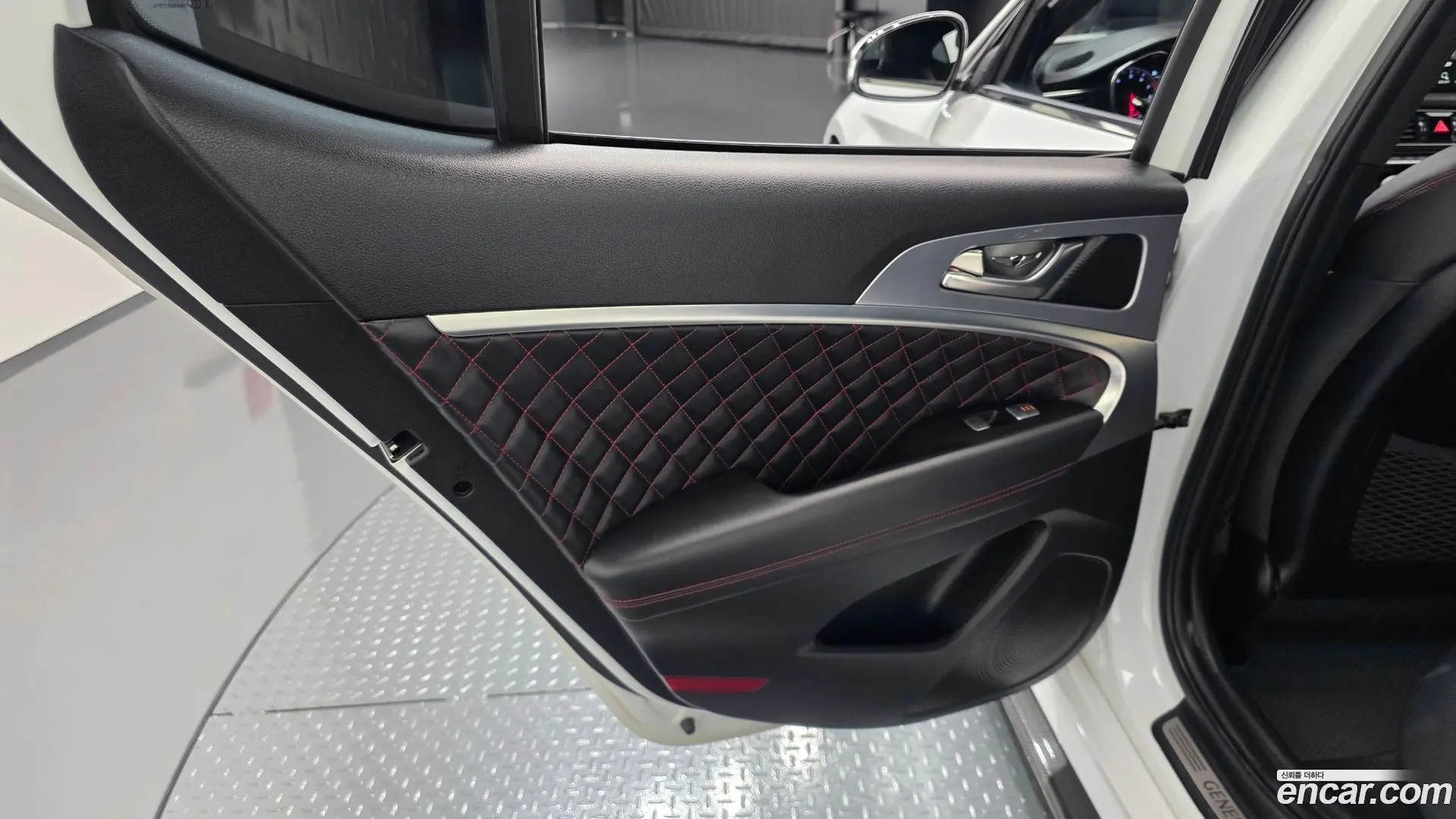 Genesis G70 2.0T