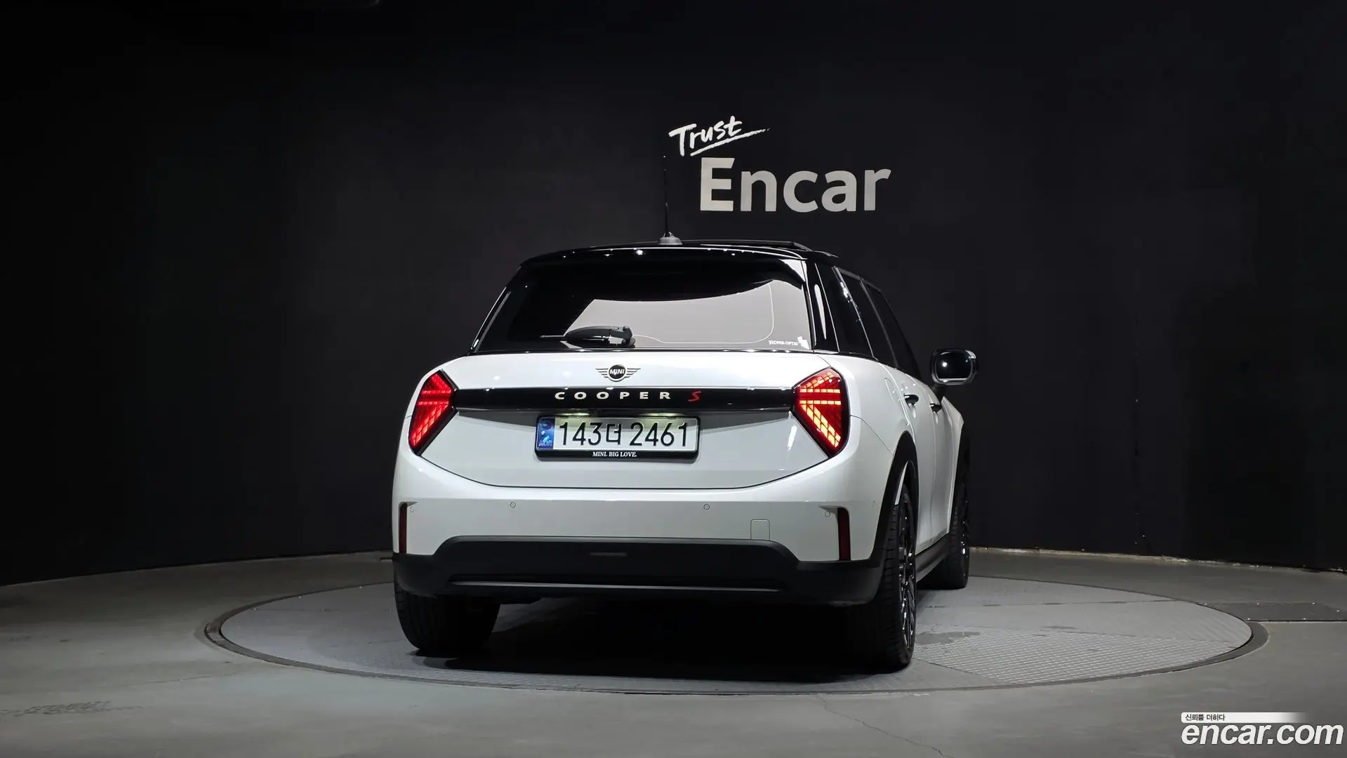 Mini Cooper 5 Door Favoured