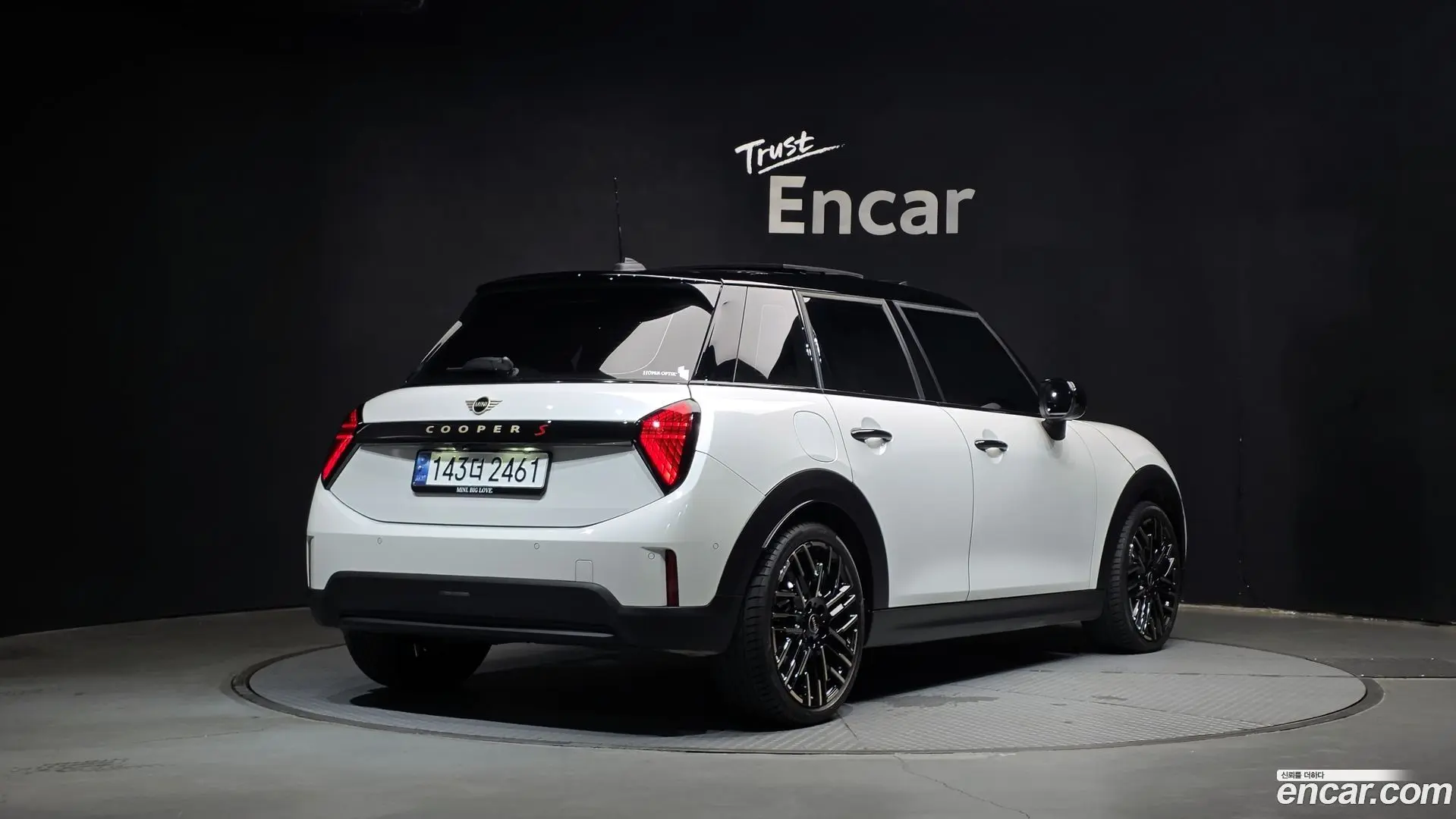 Mini Cooper 5 Door Favoured