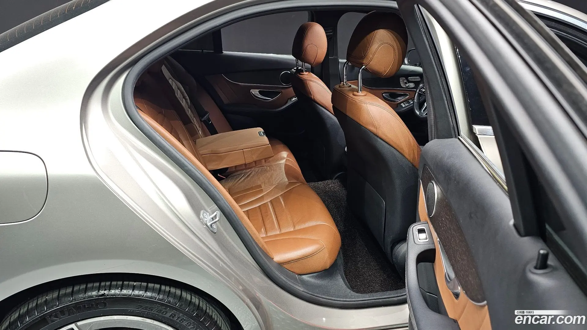 Mercedes-Benz C-Class C220 d 4MATIC AMG Line