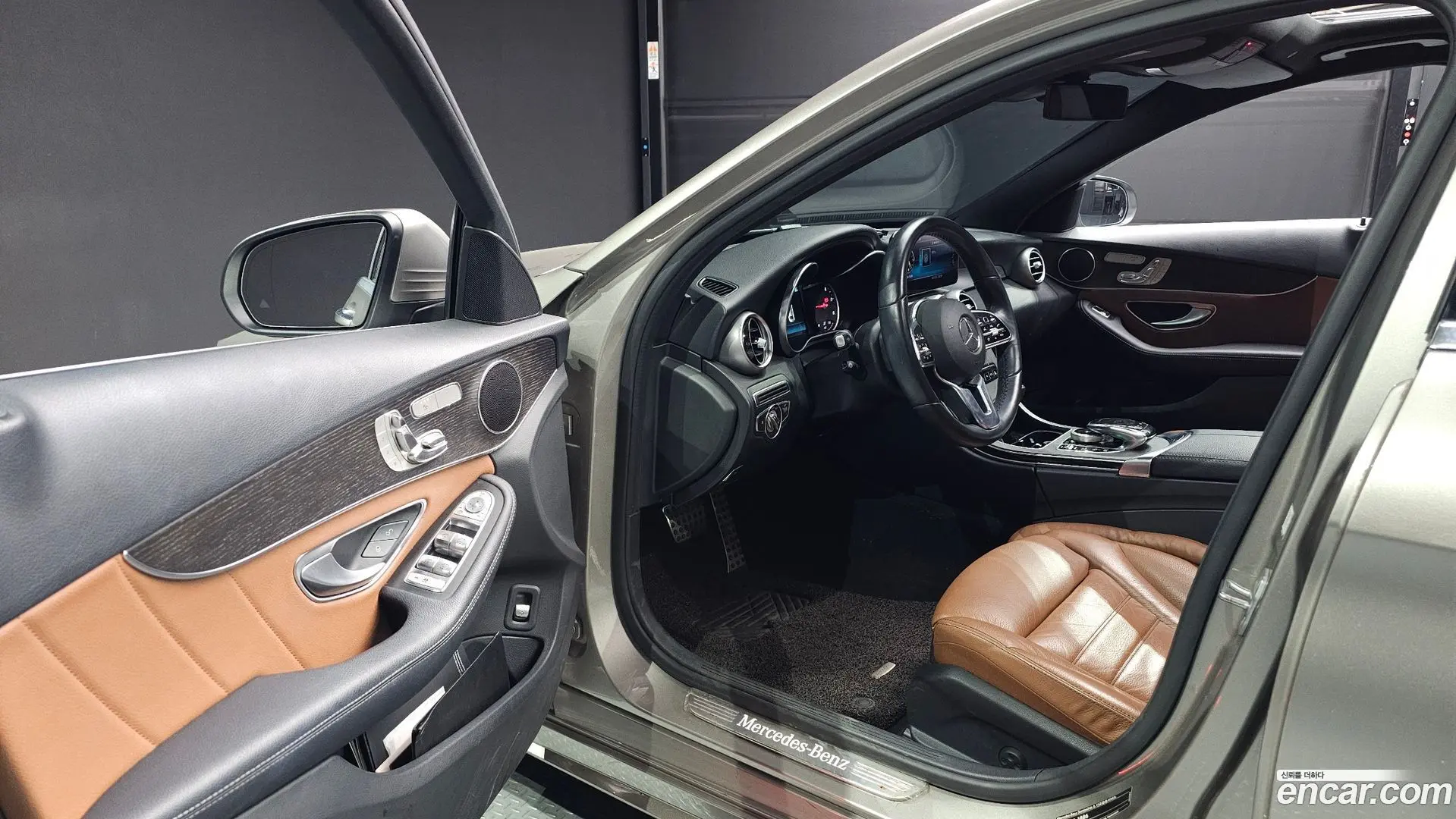 Mercedes-Benz C-Class C220 d 4MATIC AMG Line