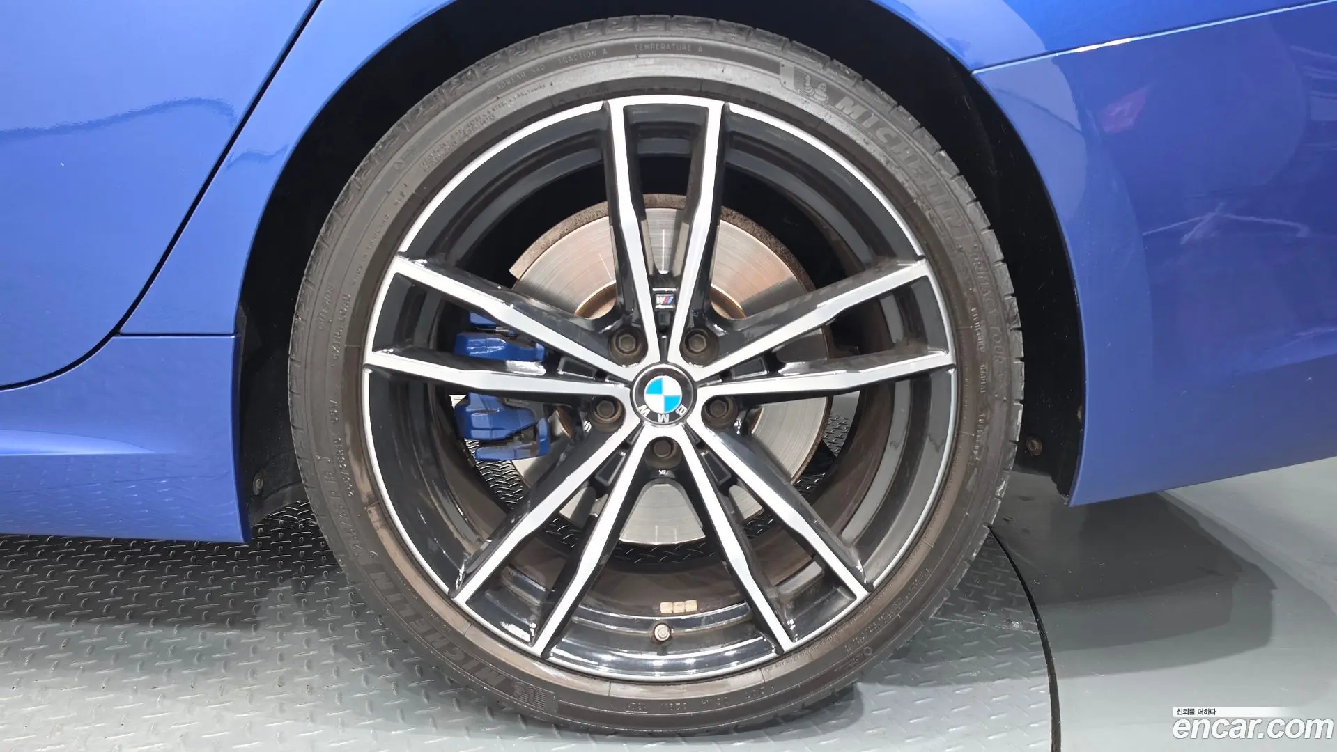BMW 3-Series 330i M Sport