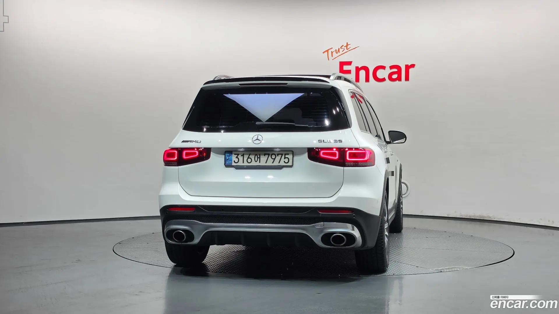 Mercedes-Benz GLB-Class AMG GLB35 4MATIC 2019