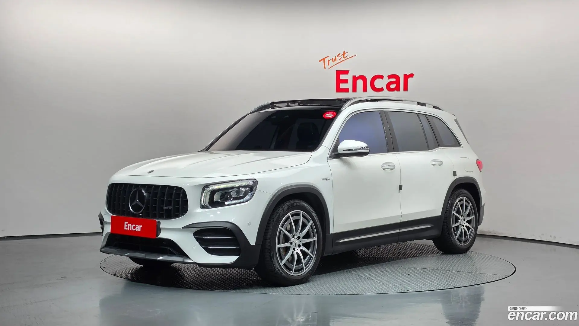 Mercedes-Benz GLB-Class AMG GLB35 4MATIC 2019