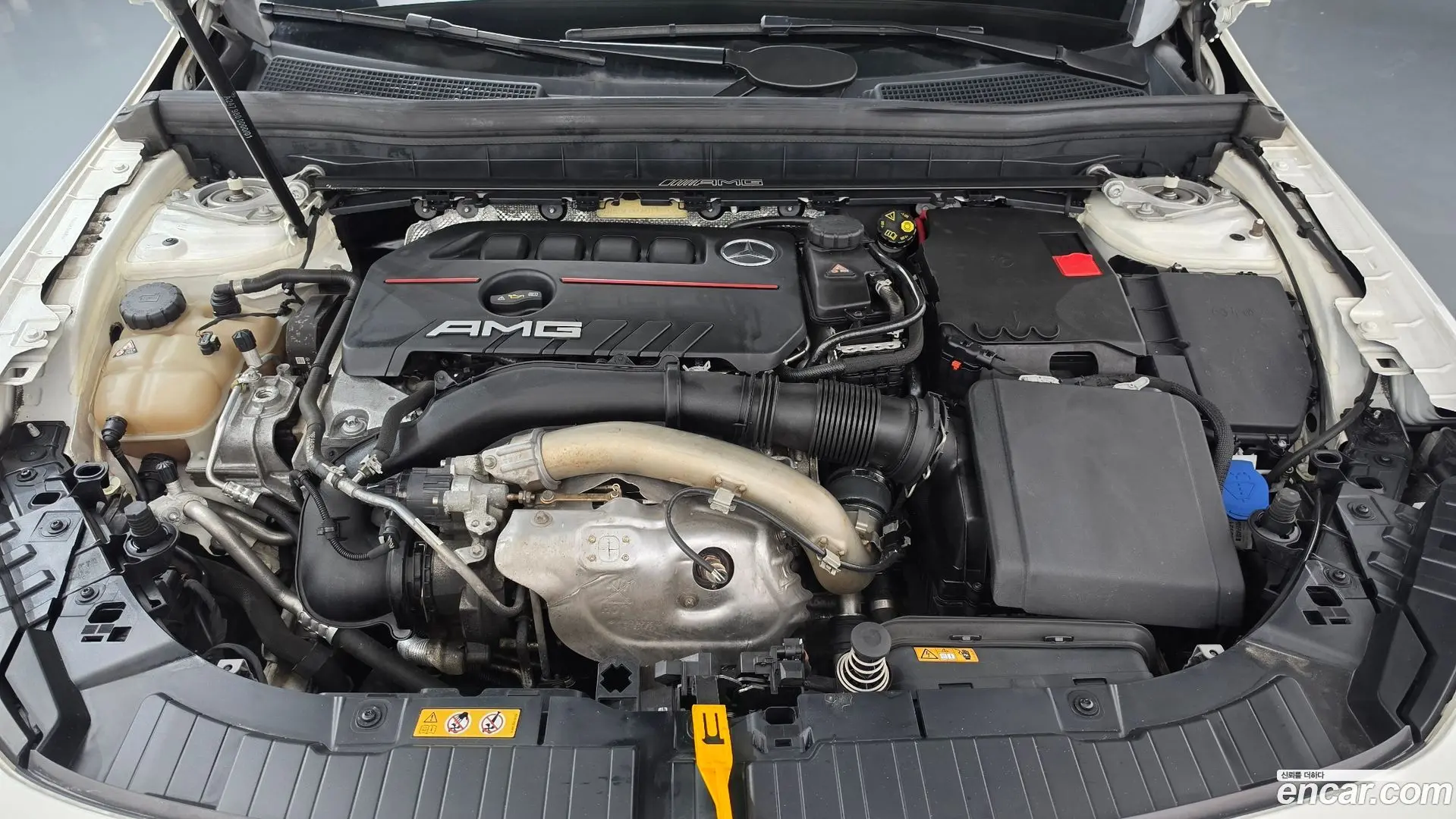 Mercedes-Benz GLB-Class AMG GLB35 4MATIC 2019