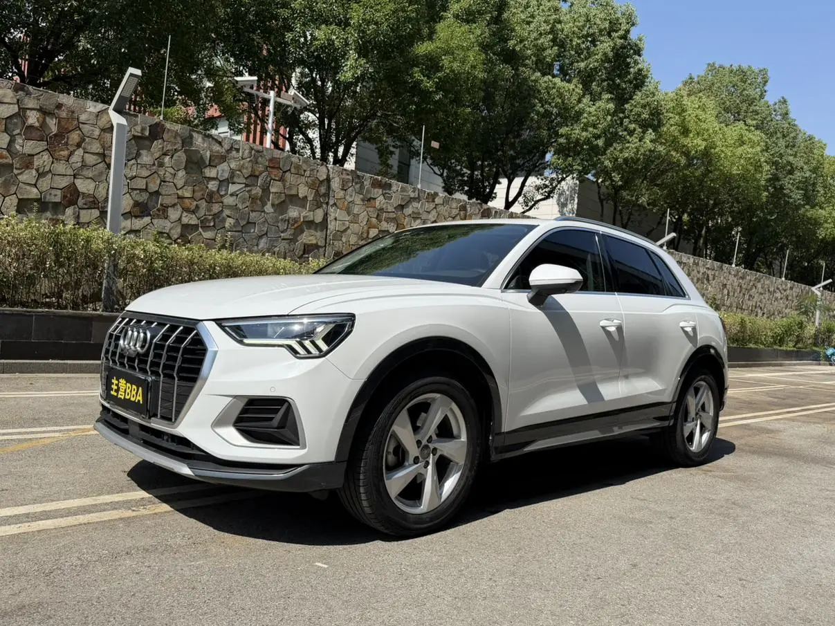 Audi Q3 2020 35 TFSI Progressive