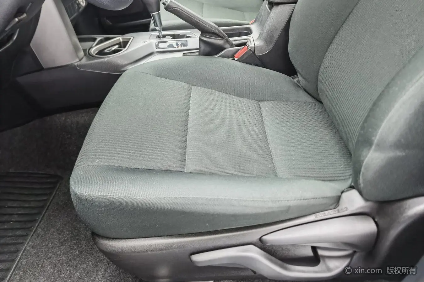 Toyota RAV4 RAV4 2019 2.0L CVT 2WD Pioneer China VI