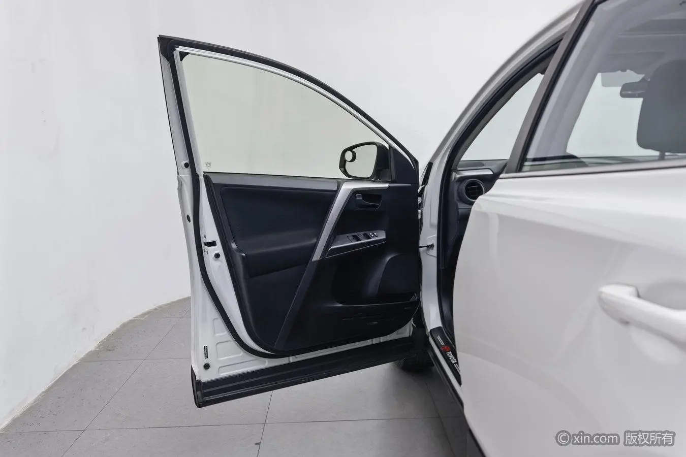 Toyota RAV4 RAV4 2019 2.0L CVT 2WD Pioneer China VI
