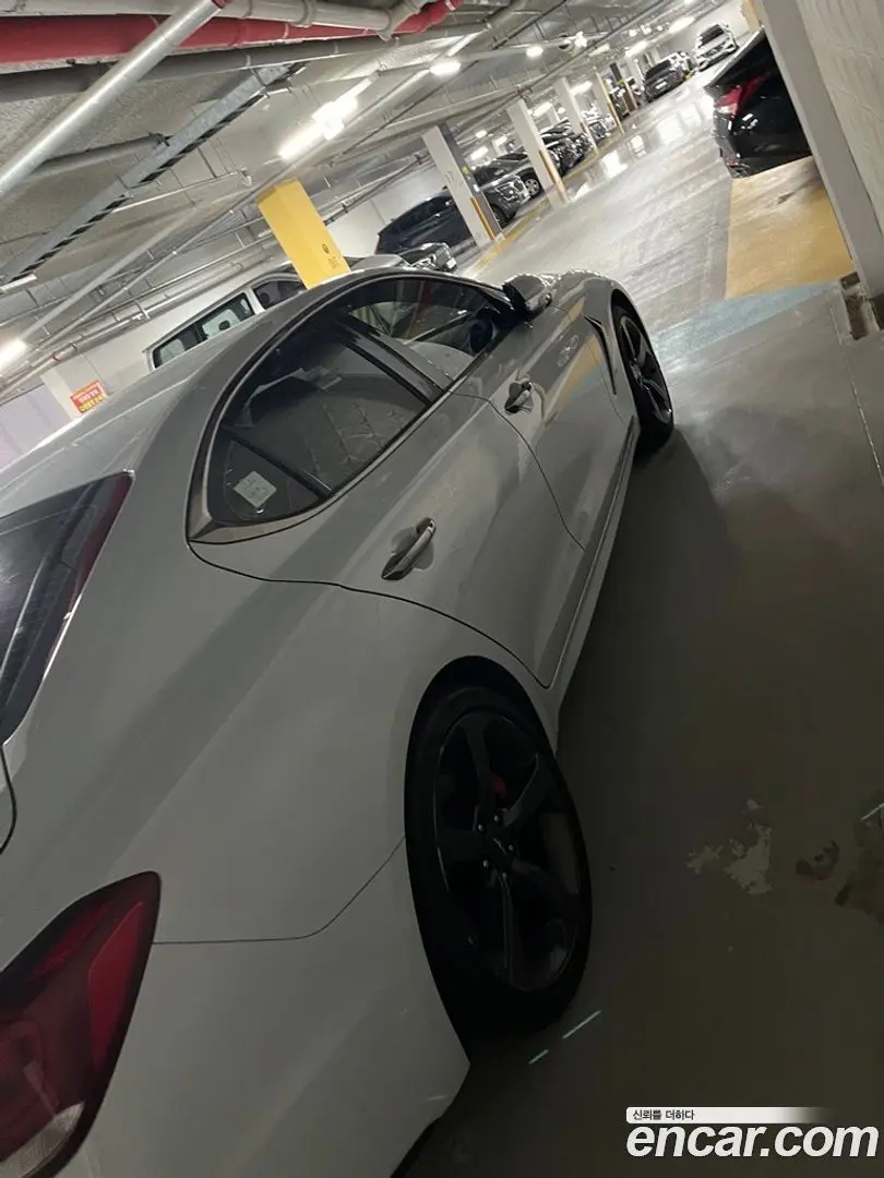 Genesis G70 3.3T Sport AWD