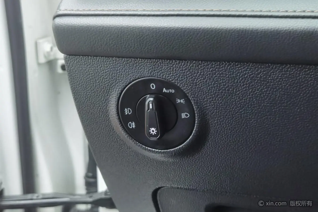 Volkswagen Tharu 2020 330TSI 4WD Luxury China VI
