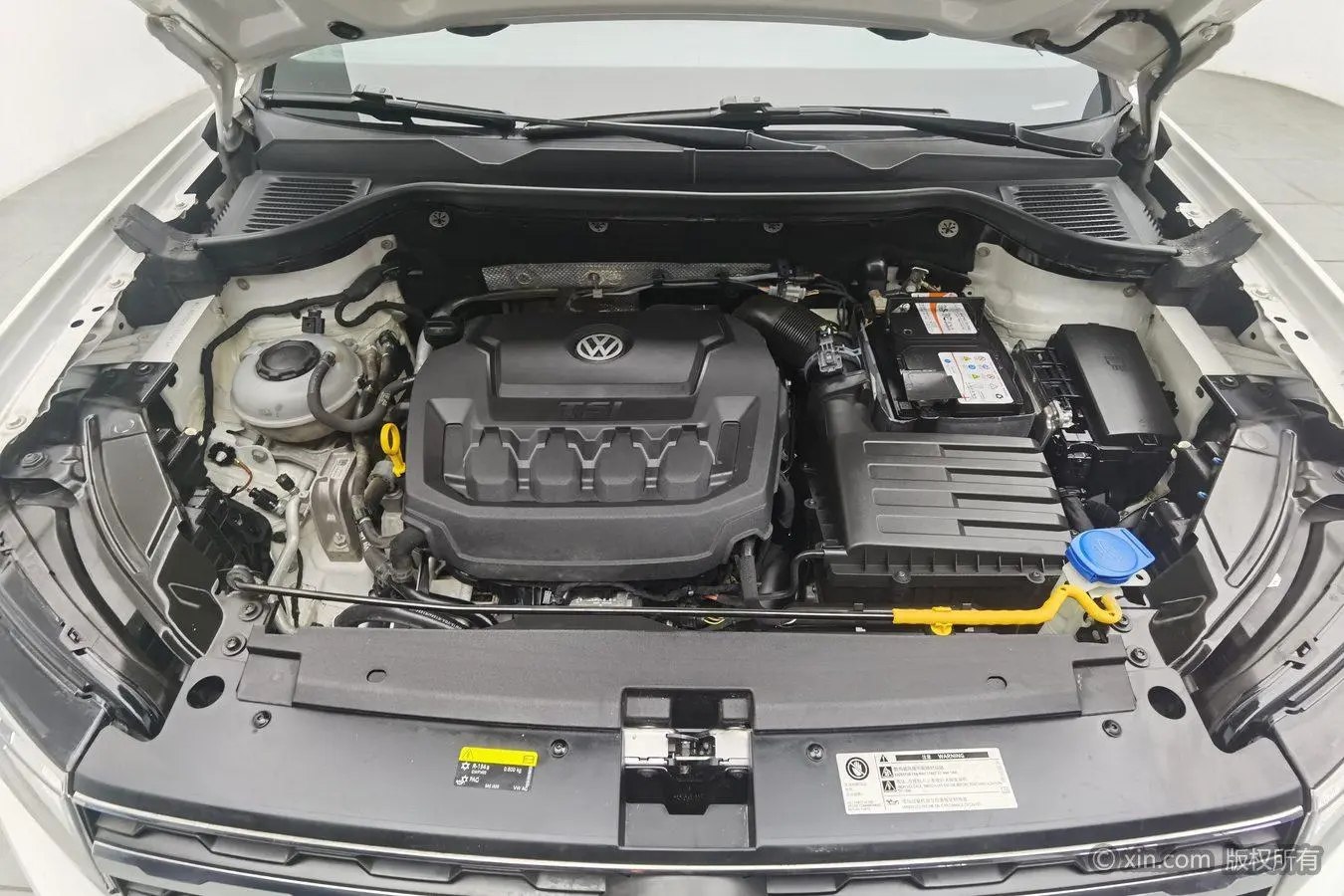 Volkswagen Tharu 2020 330TSI 4WD Luxury China VI