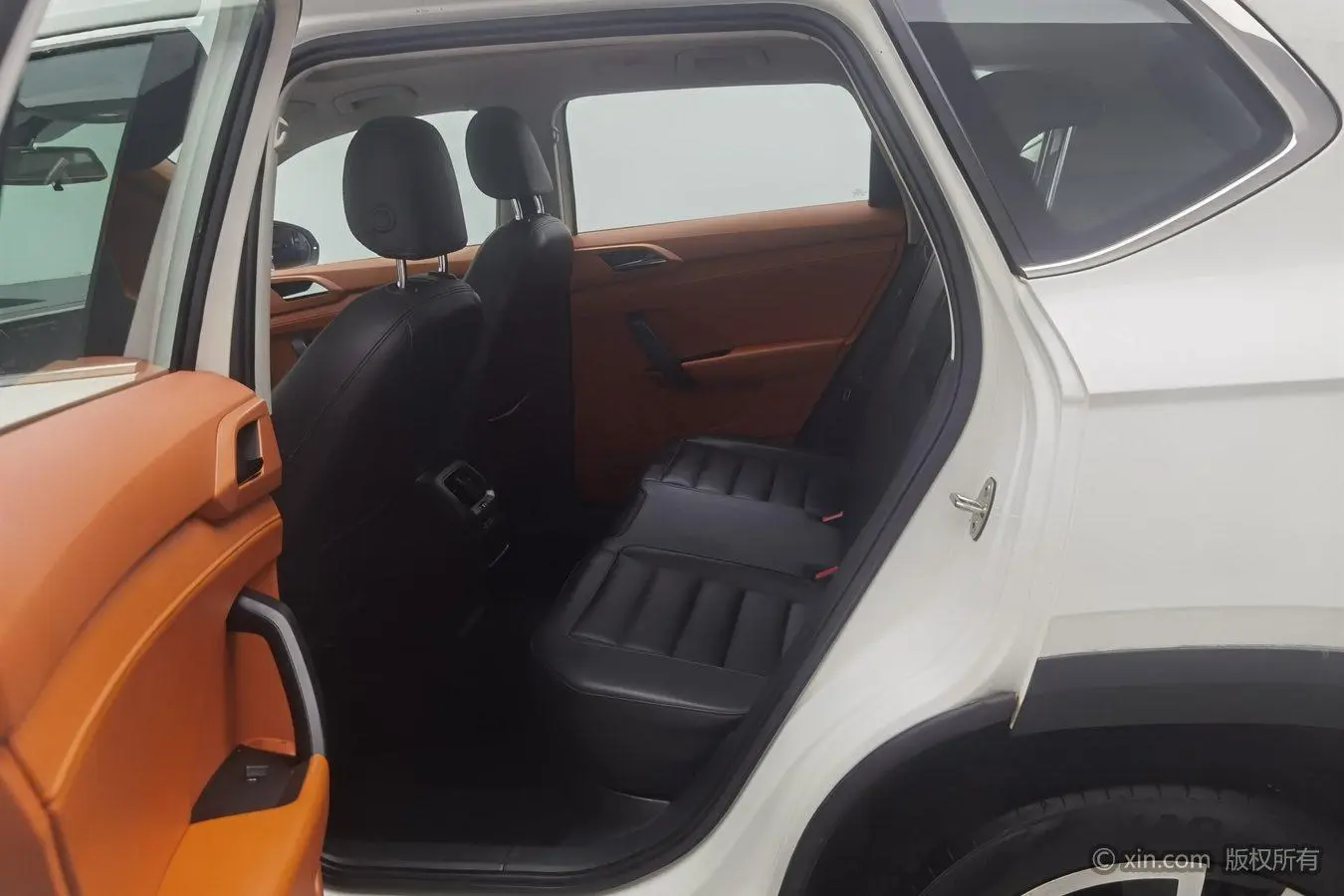 Volkswagen Tharu 2020 330TSI 4WD Luxury China VI