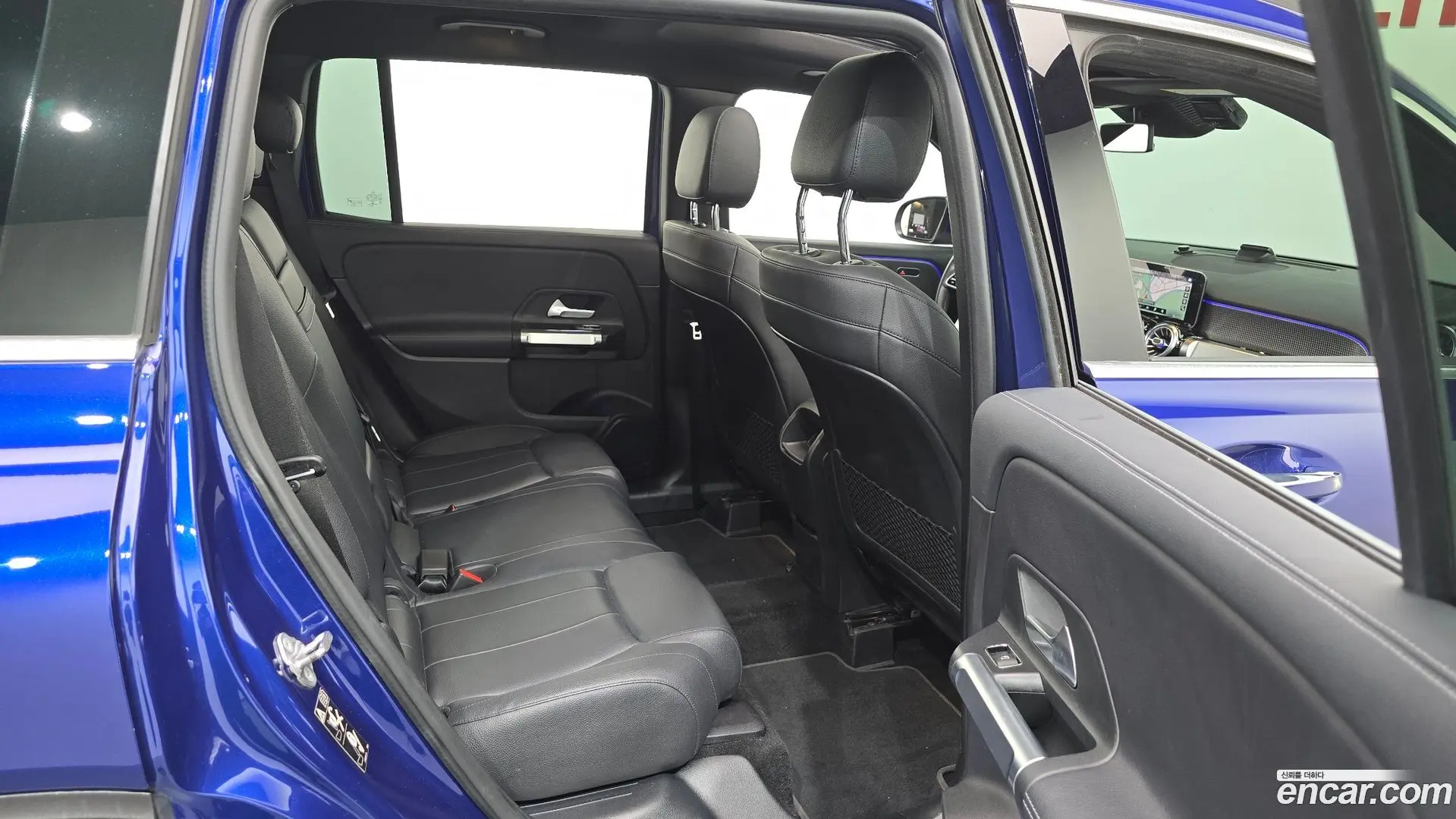 Mercedes-Benz GLB-Class GLB220 2019