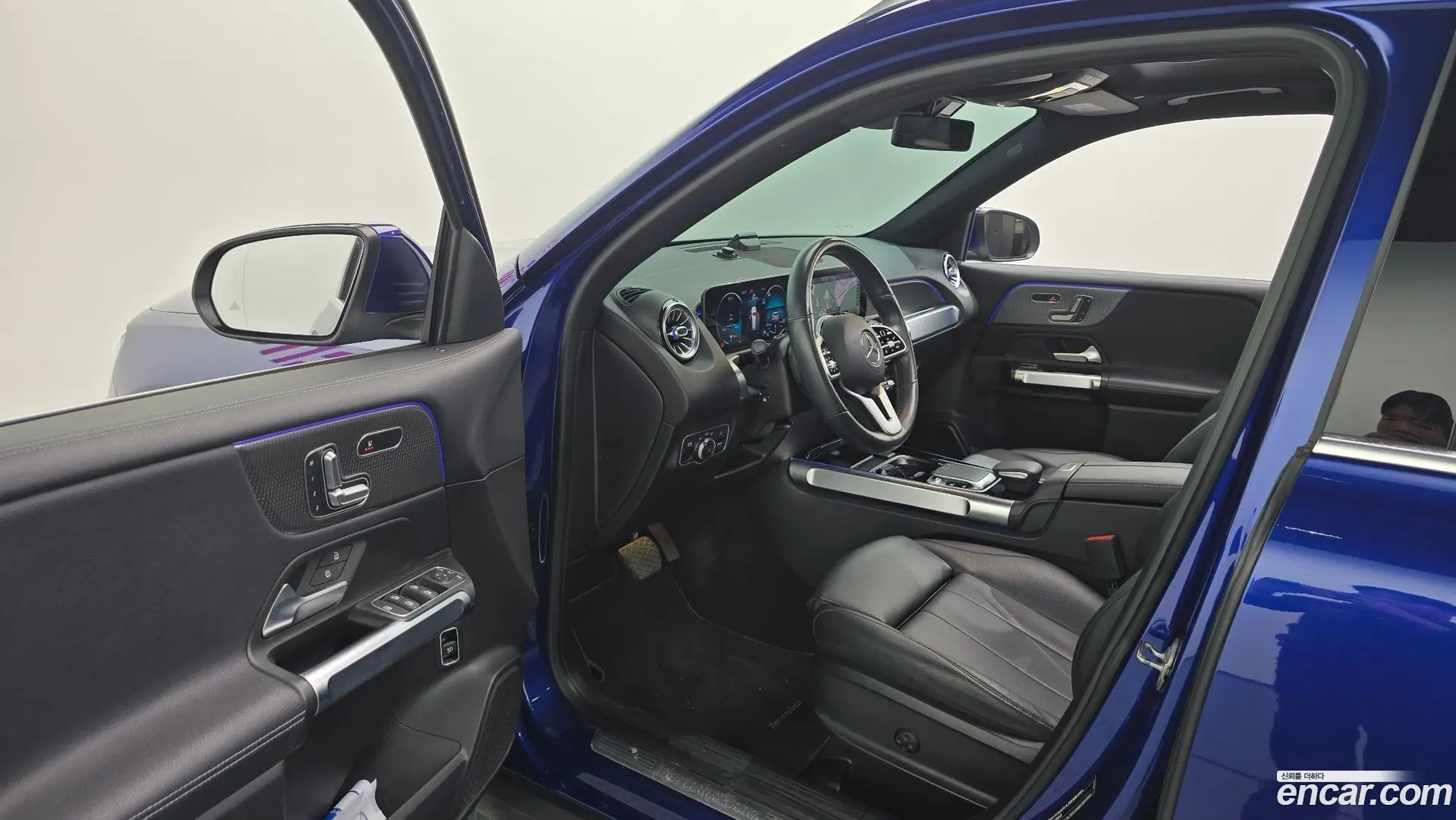 Mercedes-Benz GLB-Class GLB220 2019