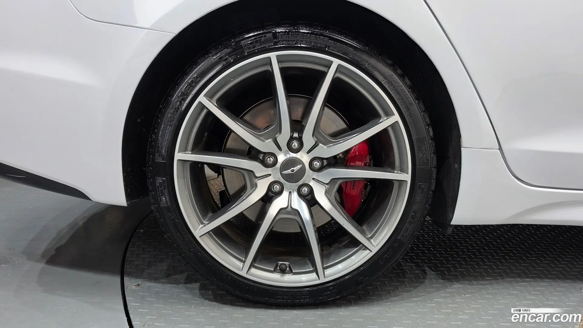 Genesis G70 2.0T