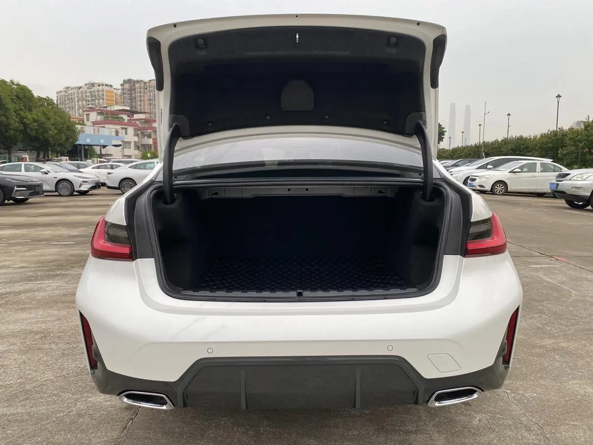 BMW 3 Series 2023 320Li M Sport Package