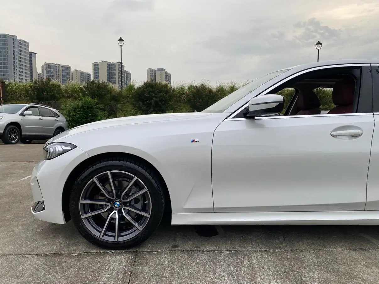 BMW 3 Series 2023 320Li M Sport Package