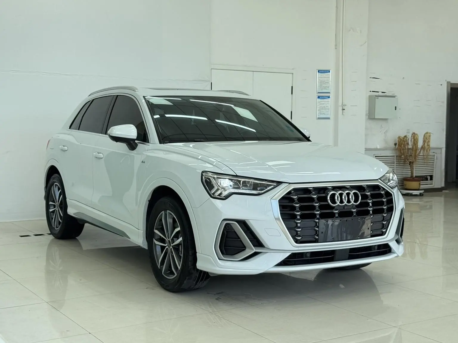 Audi Q3 2022 35 TFSI Progressive Dynamic