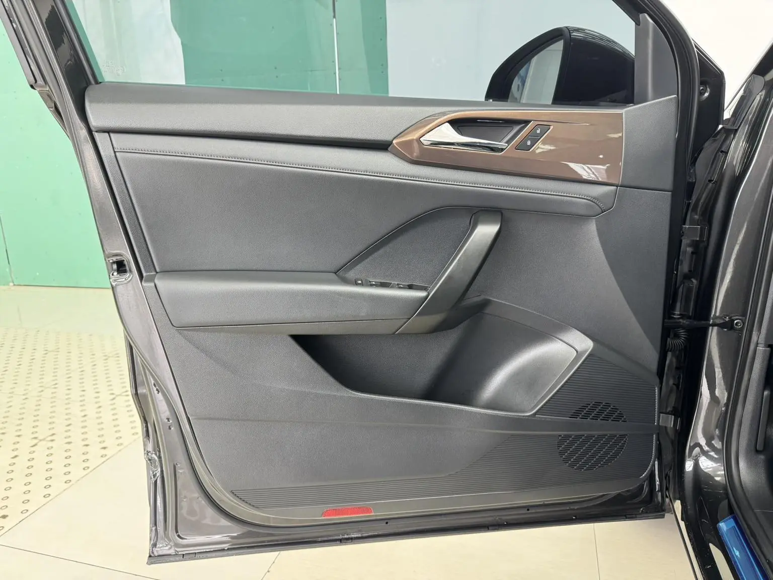 Volkswagen Tharu 2021 280TSI 2WD Luxury