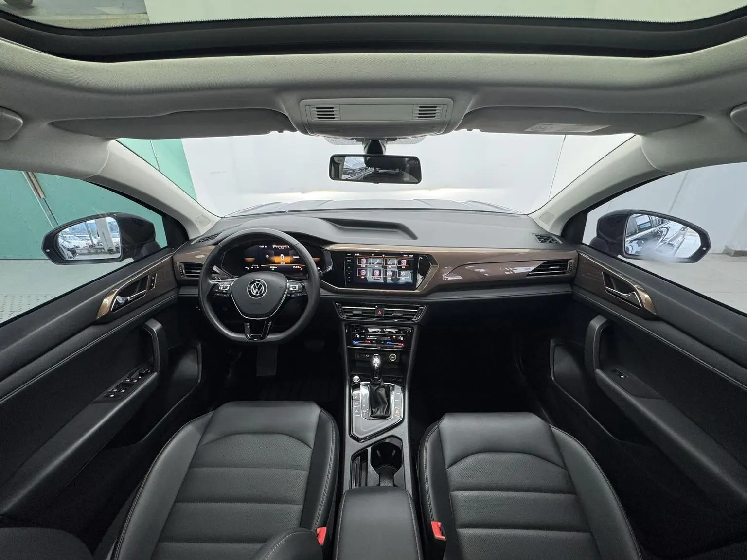 Volkswagen Tharu 2021 280TSI 2WD Luxury