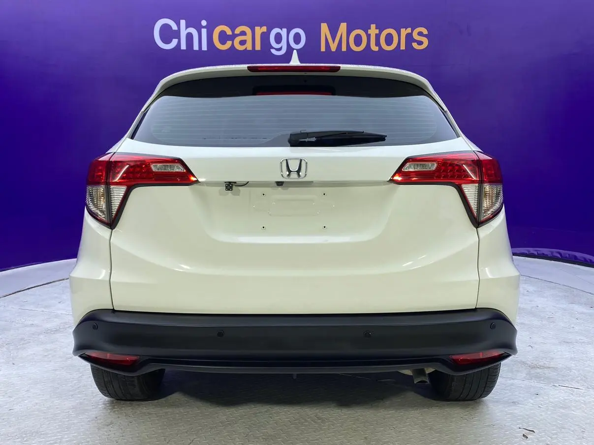 Honda Vezel 2020 1.5L CVT Pioneer