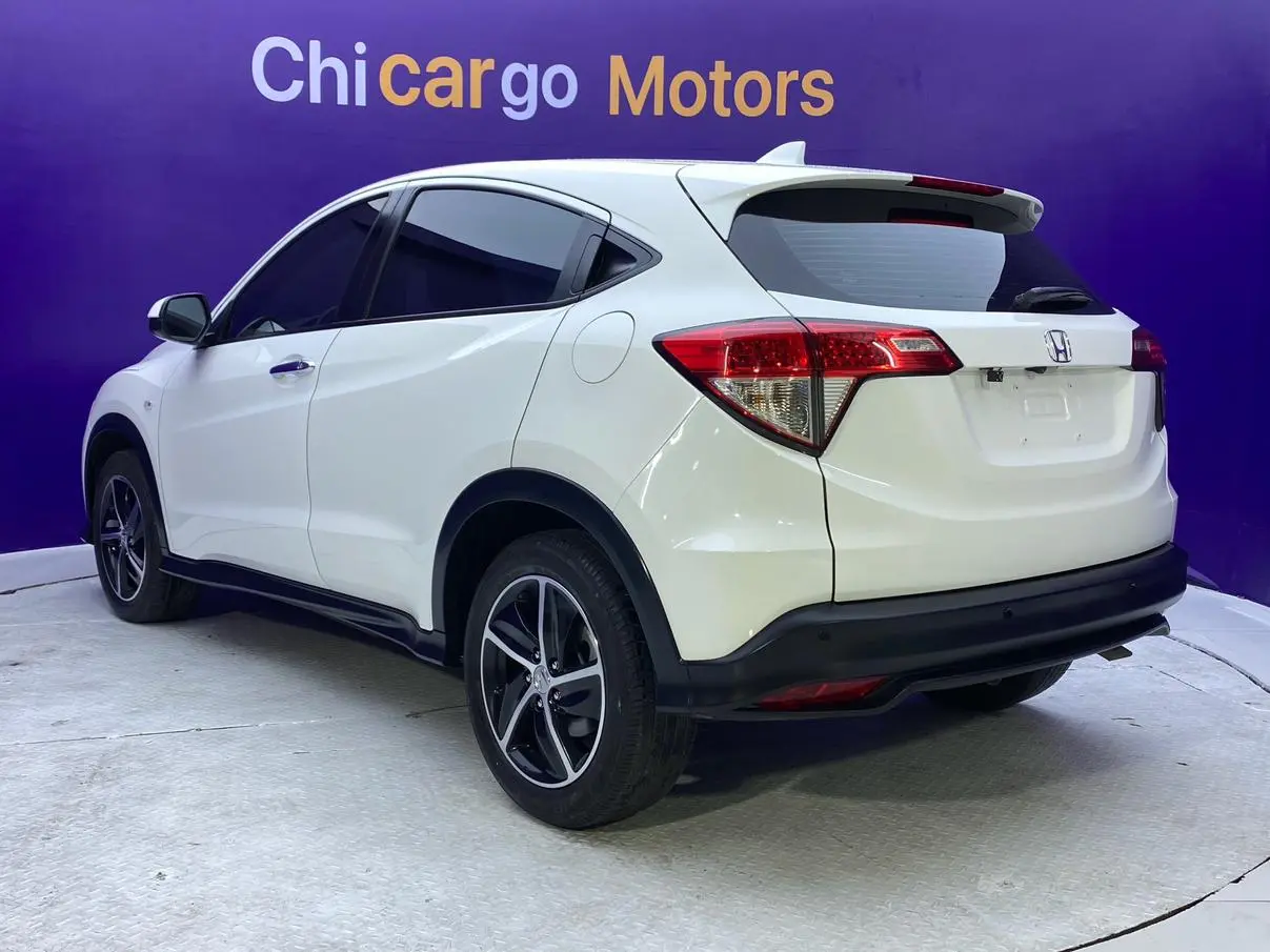 Honda Vezel 2020 1.5L CVT Pioneer