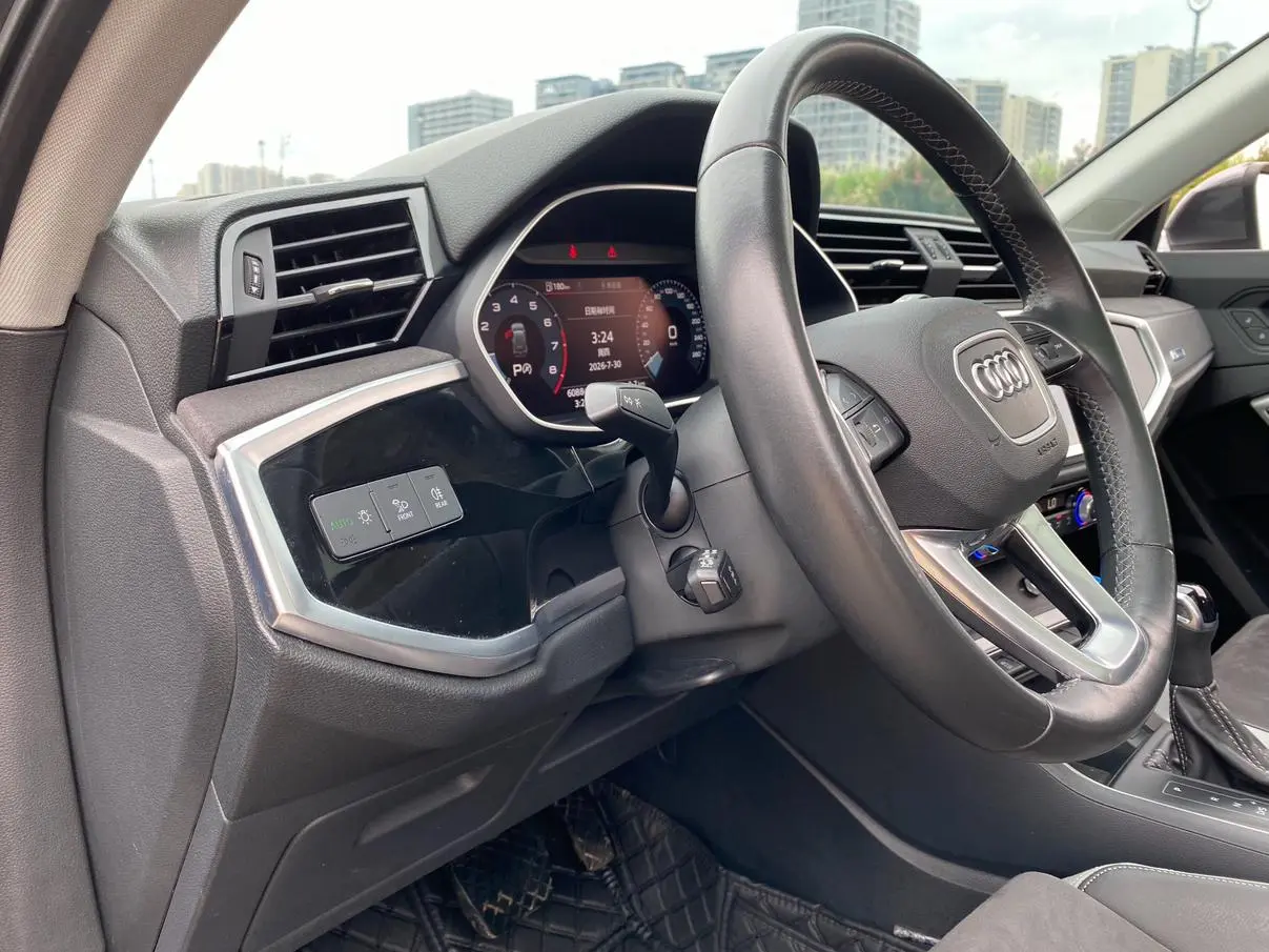Audi Q3 2022 35 TFSI Progressive Dynamic