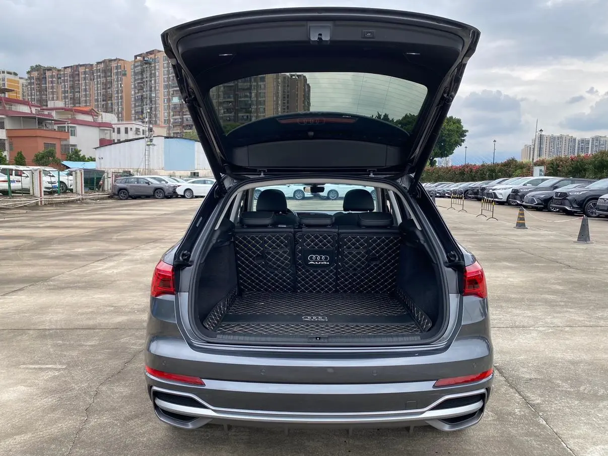 Audi Q3 2022 35 TFSI Progressive Dynamic