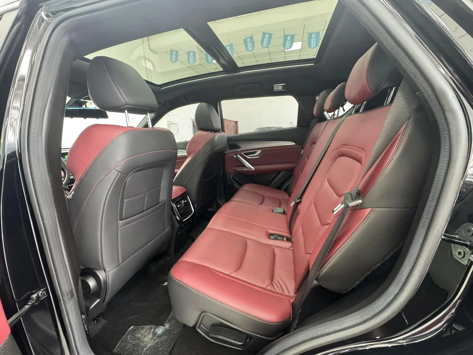 Jetour X70 PLUS 2023 1.5T DCTPLUS 5 seat