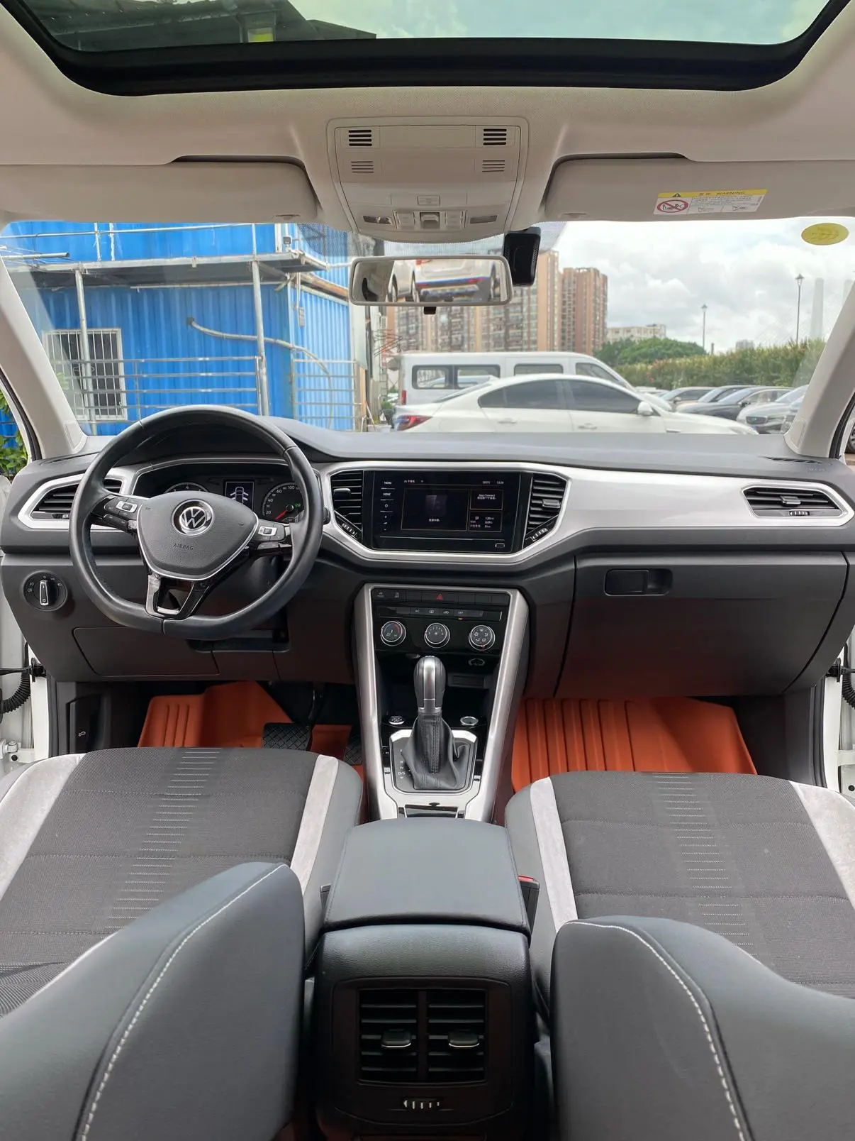 Volkswagen T-Roc 2022 280TSI DSG 2WD PLUS