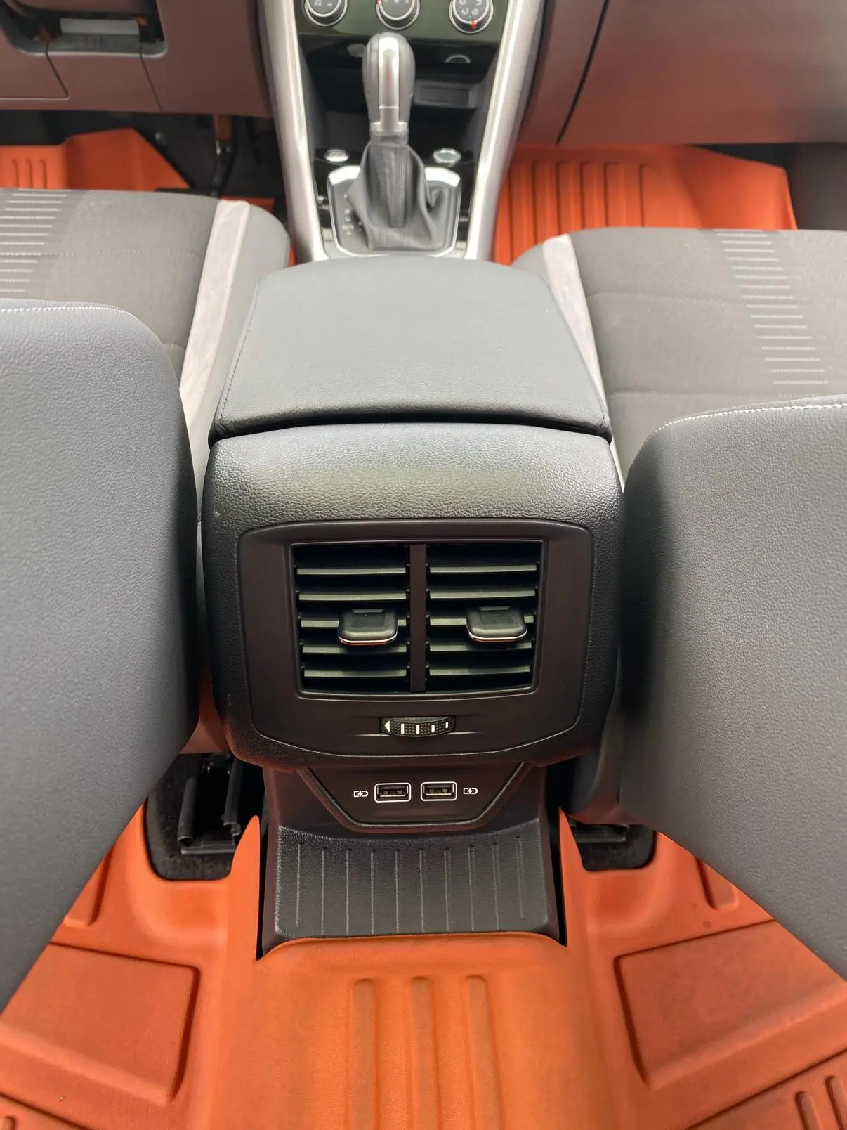 Volkswagen T-Roc 2022 280TSI DSG 2WD PLUS