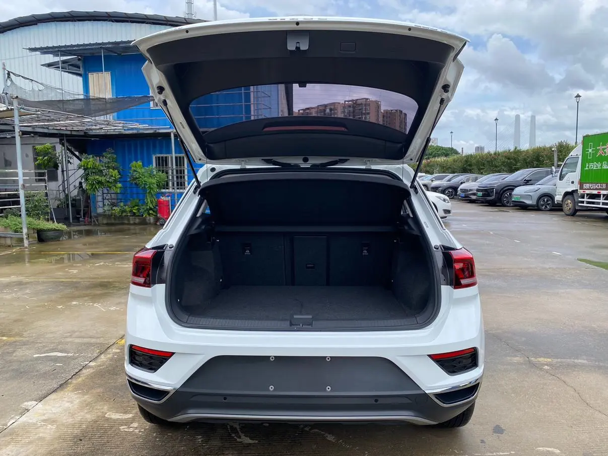Volkswagen T-Roc 2022 280TSI DSG 2WD PLUS
