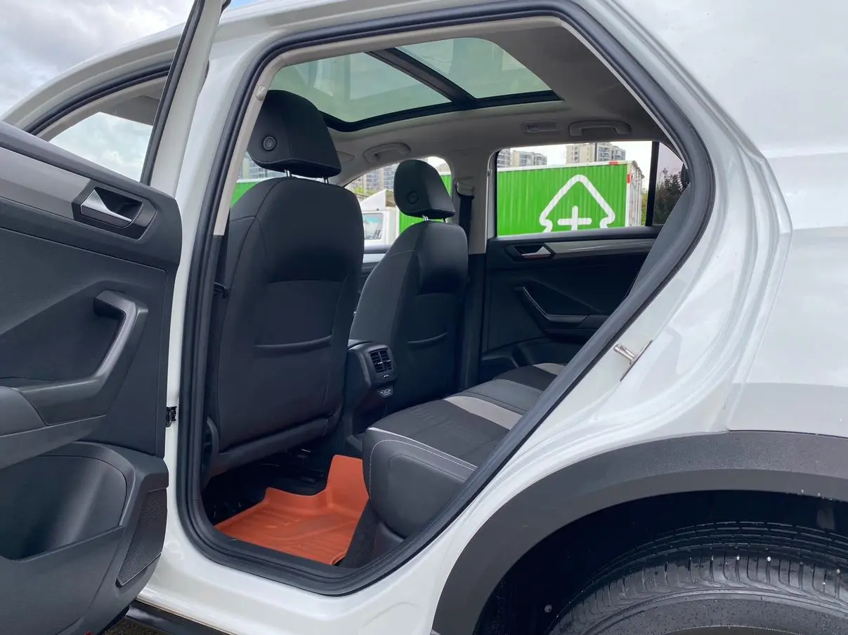 Volkswagen T-Roc 2022 280TSI DSG 2WD PLUS