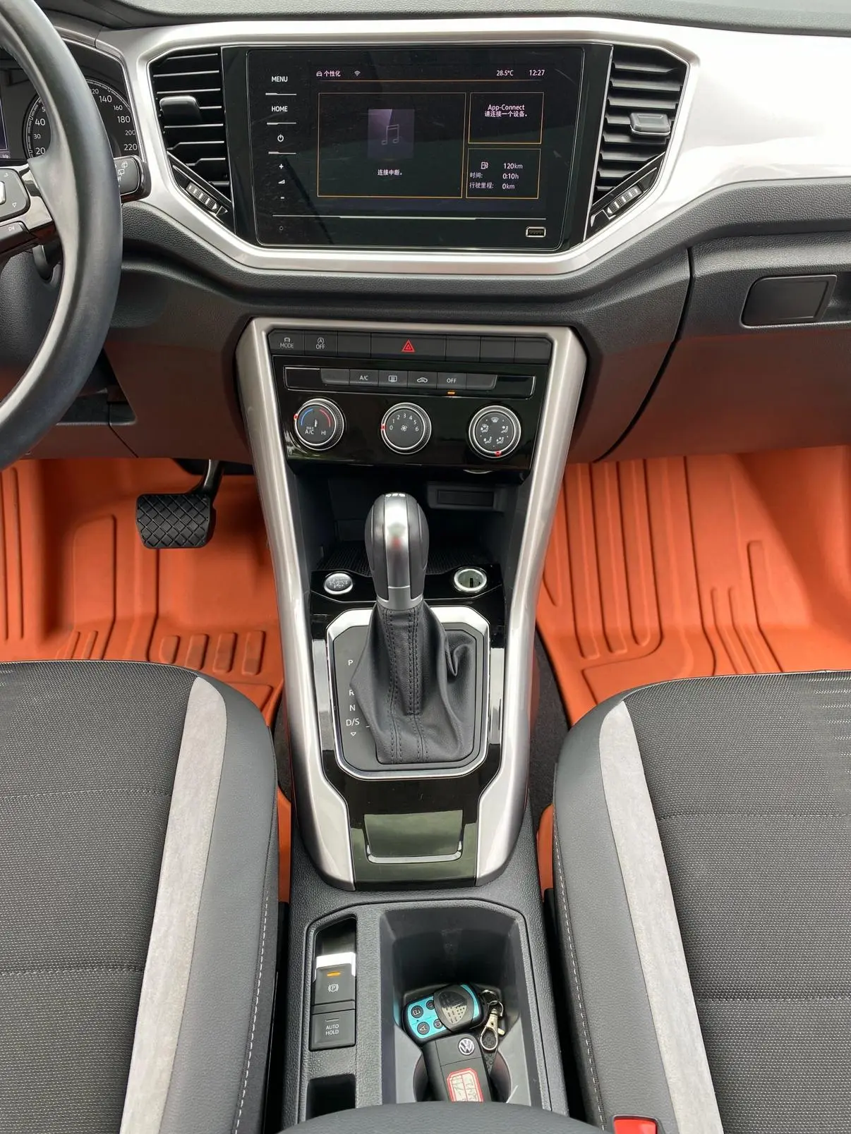 Volkswagen T-Roc 2022 280TSI DSG 2WD PLUS