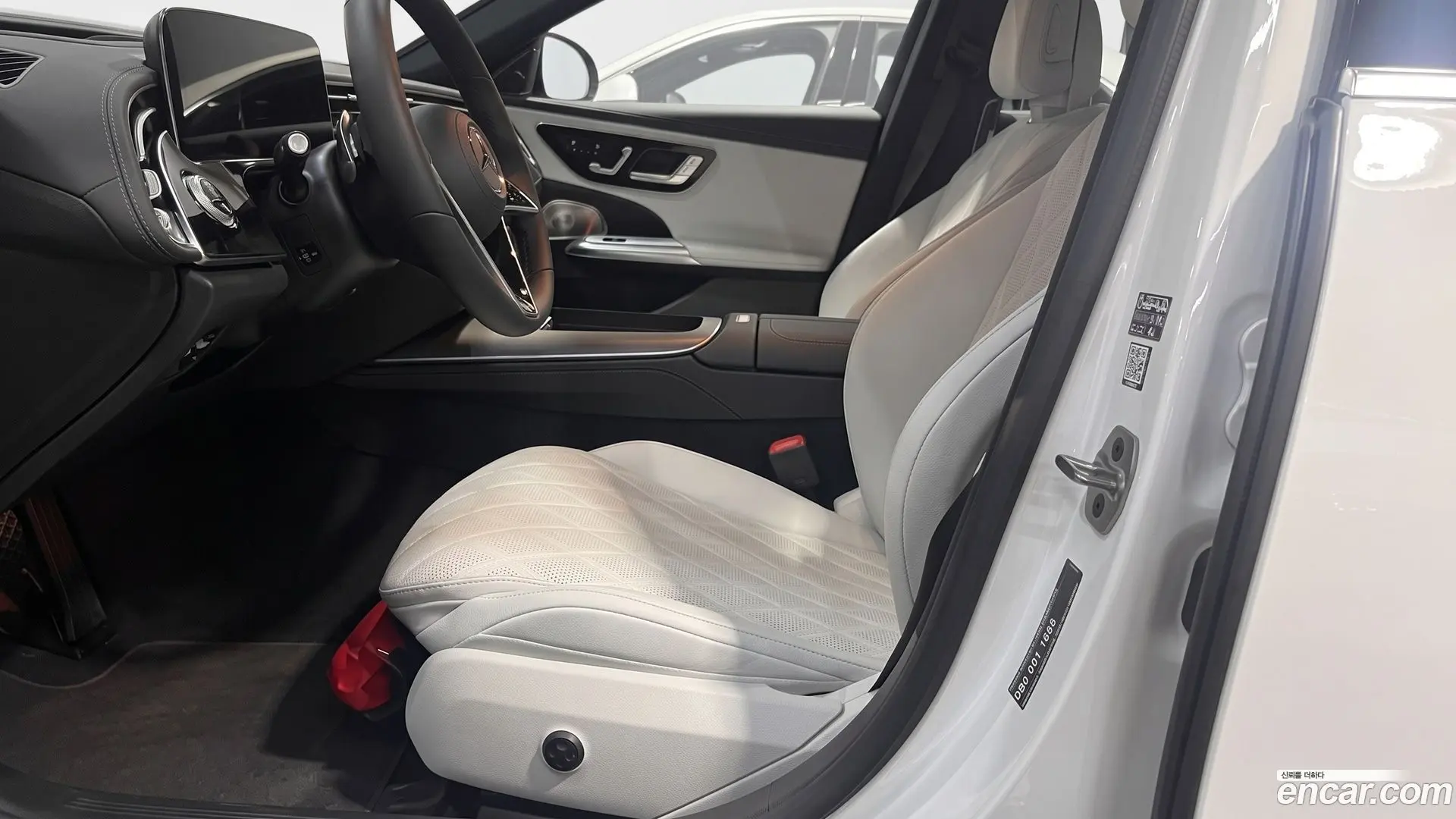 Mercedes-Benz E-Class E450 4MATIC Exclusive