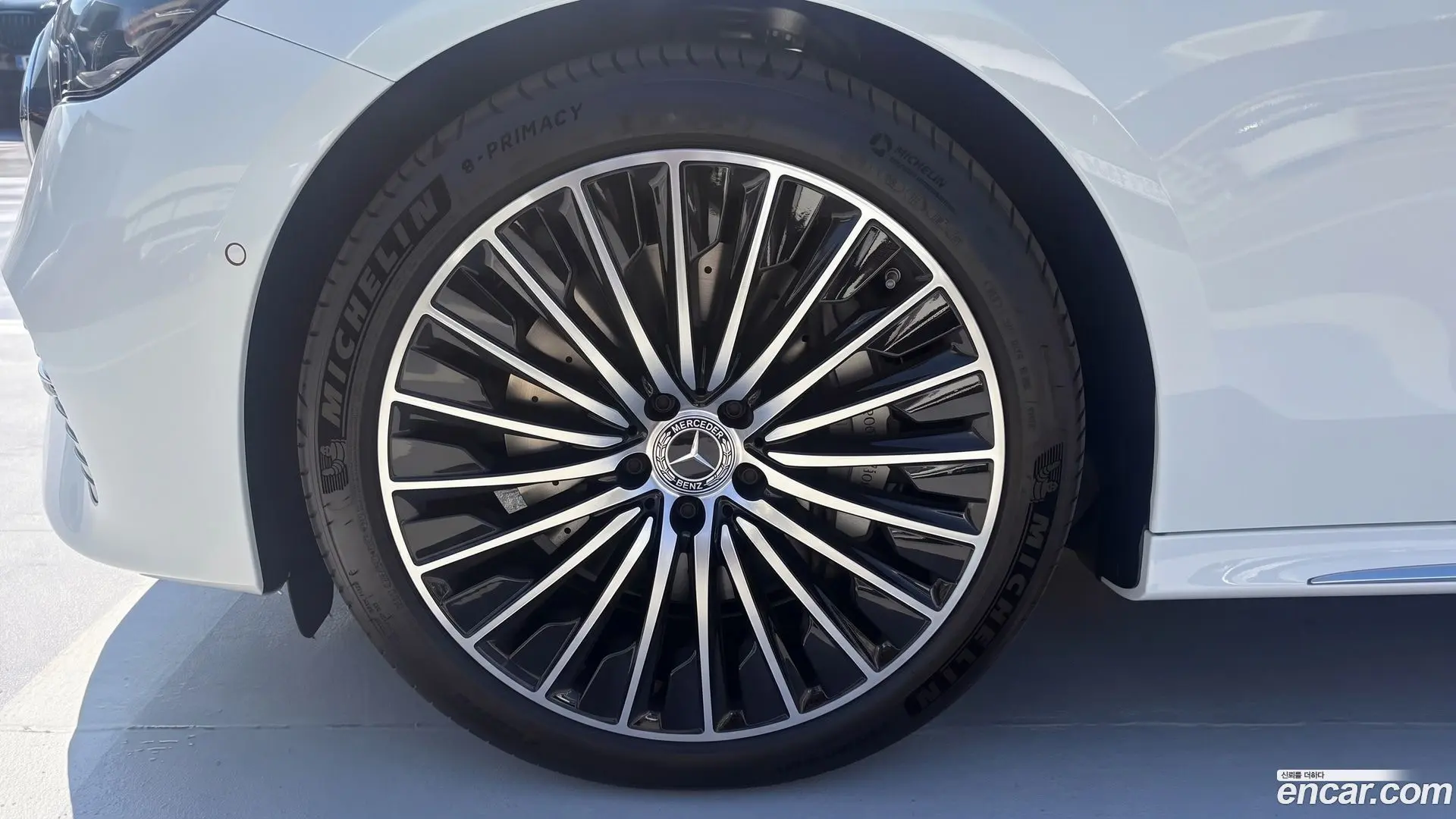 Mercedes-Benz E-Class E450 4MATIC Exclusive