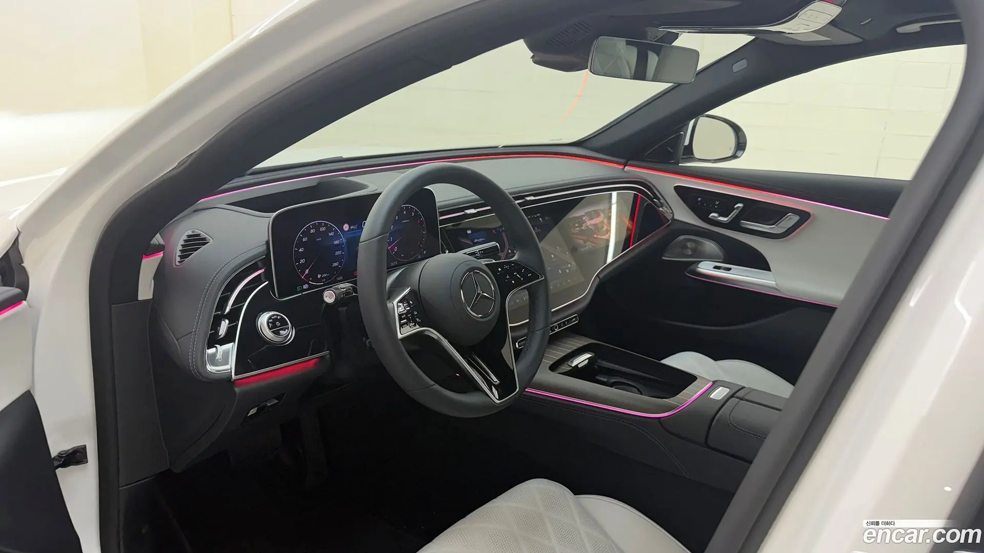 Mercedes-Benz E-Class E450 4MATIC Exclusive