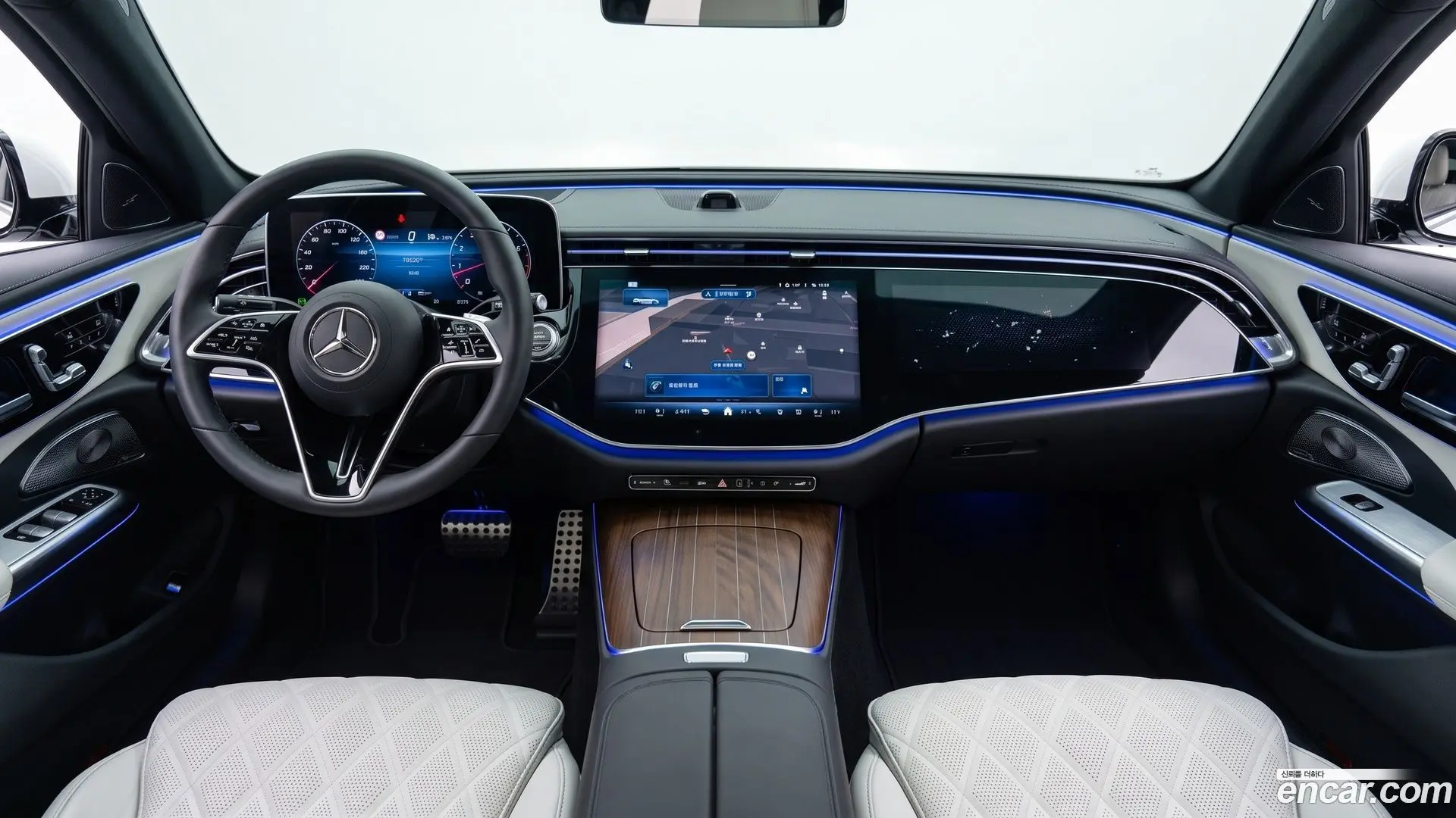 Mercedes-Benz E-Class E450 4MATIC Exclusive