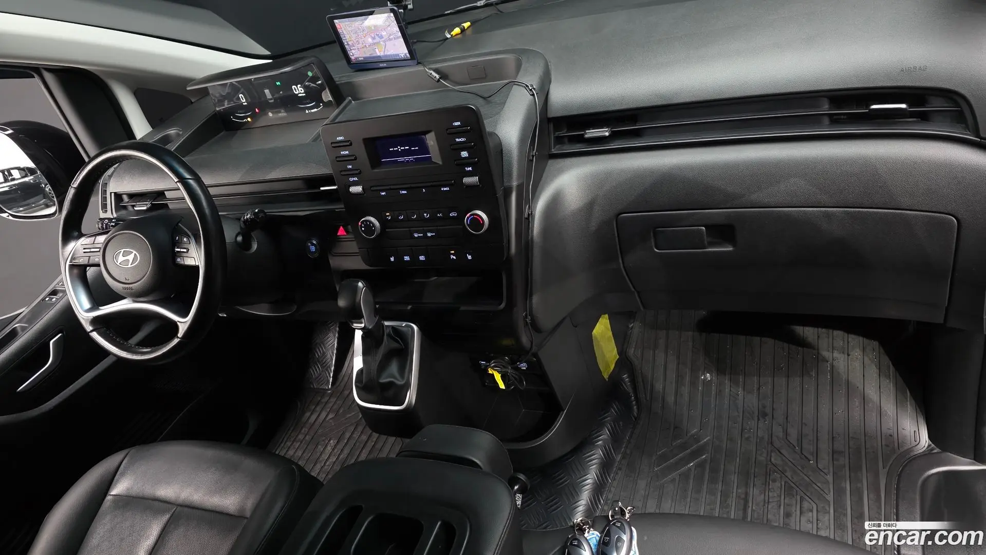 Hyundai Staria L3.5 Cargo 3-Seater