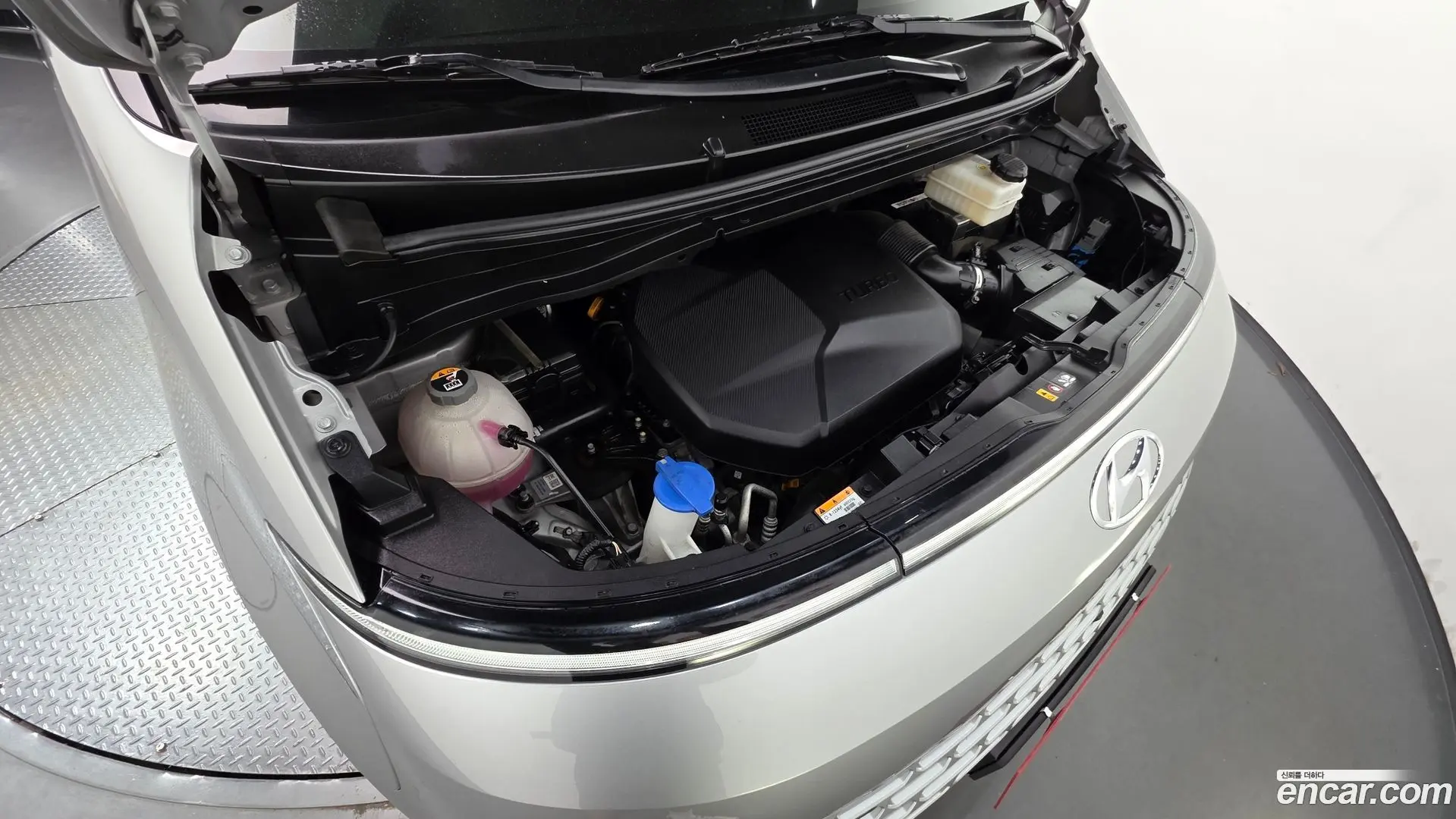 Hyundai Staria Cargo 5-Seater 2021
